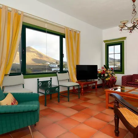 Βίλα Malvasia Stunning Mountain Views
