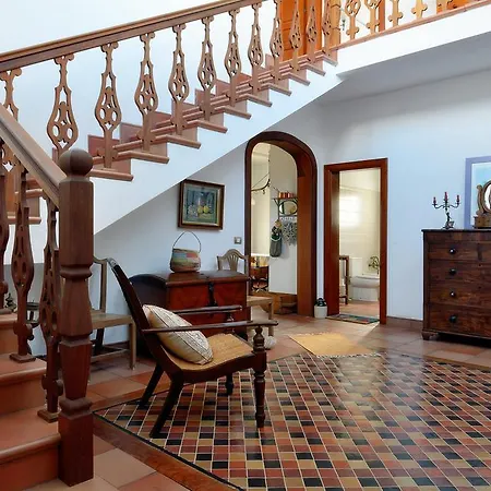 Βίλα Malvasia Stunning Mountain Views